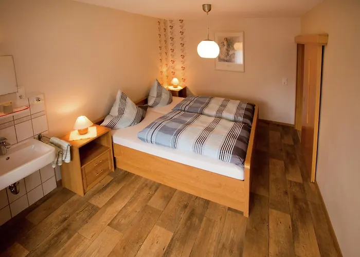 Pretty In With Adjacent Forest * Medebach